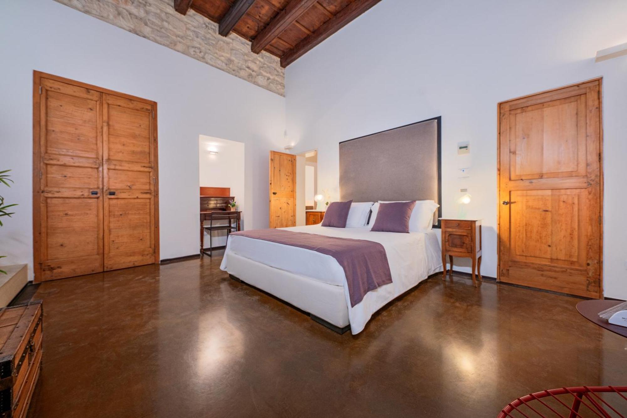 Bed and Breakfast Palazzo Persone Dimora Storica Лечче Екстер'єр фото